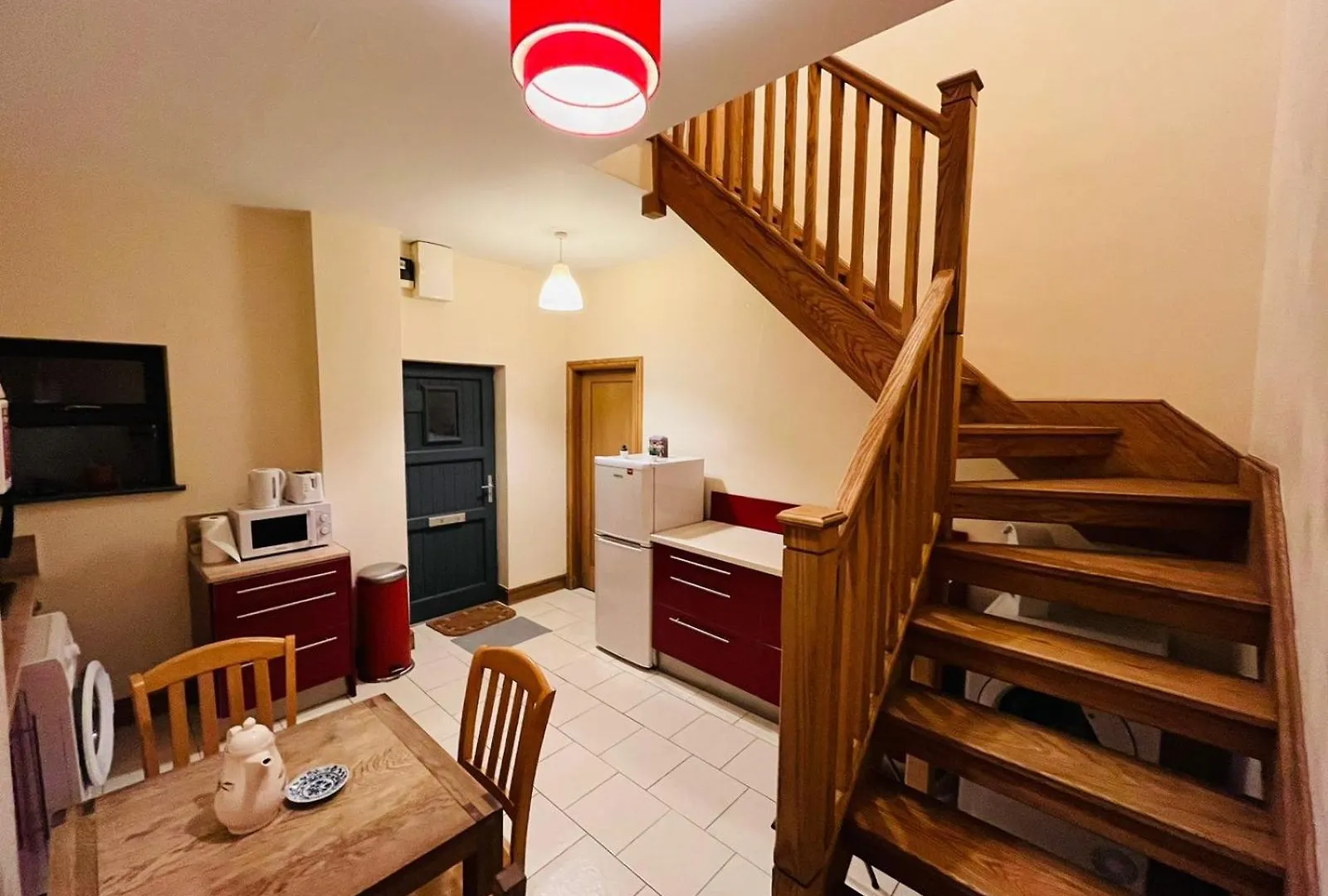 Bedroom + Bathroom D8 Dublin Ireland